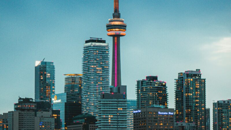 Breach of Contract and Civil Claims in Ontario: How to Sue, Which Court to Use, and How to Get Paid